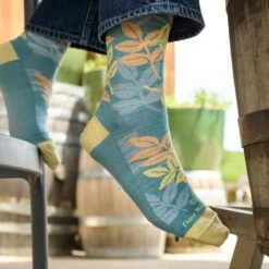 Darn Tough Cabana Crew Lightweight Sock -Chic Clothing Store AQU D3 1