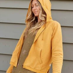 Epiq Zip Hoodie - Women's -Chic Clothing Store AUT D2