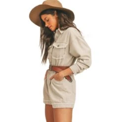 Echo's Sister Distressed Denim Romper - Women's -Chic Clothing Store BEI D6