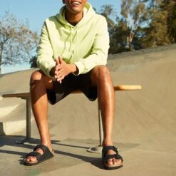 Birkenstock Arizona Soft Footbed Sandal - Men's 19 Birkenstock Arizona Soft Footbed Sandal - Men's -Chic Clothing Store BKBIRFLO D20