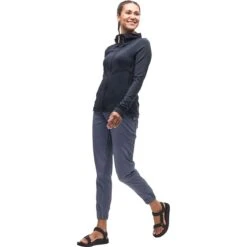 Secco Full-Zip Jacket - Women's 9 Secco Full-Zip Jacket - Women's -Chic Clothing Store BLA D2 26