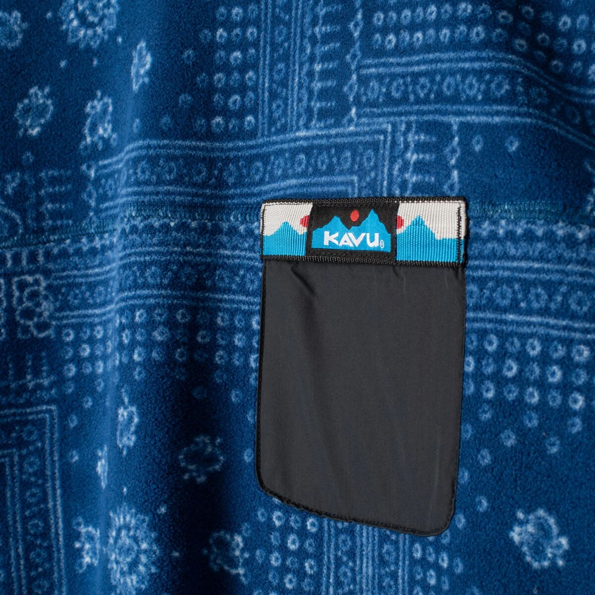 KAVU Kelowna Pullover Sweatshirt - Women's 6 KAVU Kelowna Pullover Sweatshirt - Women's - Image 4