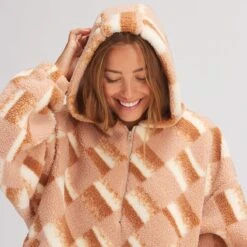 Sherpa Printed Zip Hoodie - Women's -Chic Clothing Store BLUTANPRI D3