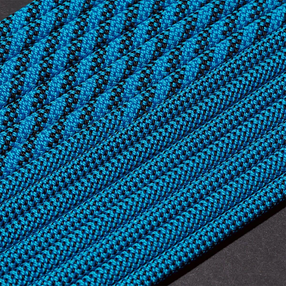 Black Diamond 9.6mm Dry Bi-Pattern Rope 8 Black Diamond 9.6mm Dry Bi-Pattern Rope - Image 6