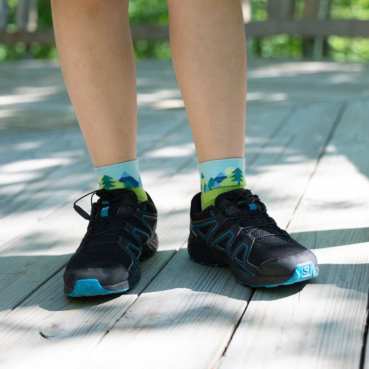 Darn Tough Quest 1/4 Lightweight + Cushion Sock - Kids' 4 Darn Tough Quest 1/4 Lightweight + Cushion Sock - Kids' - Image 2