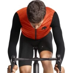 Assos Equipe RS Rain Vest - Men's 16 Assos Equipe RS Rain Vest - Men's -Chic Clothing Store PRO D5