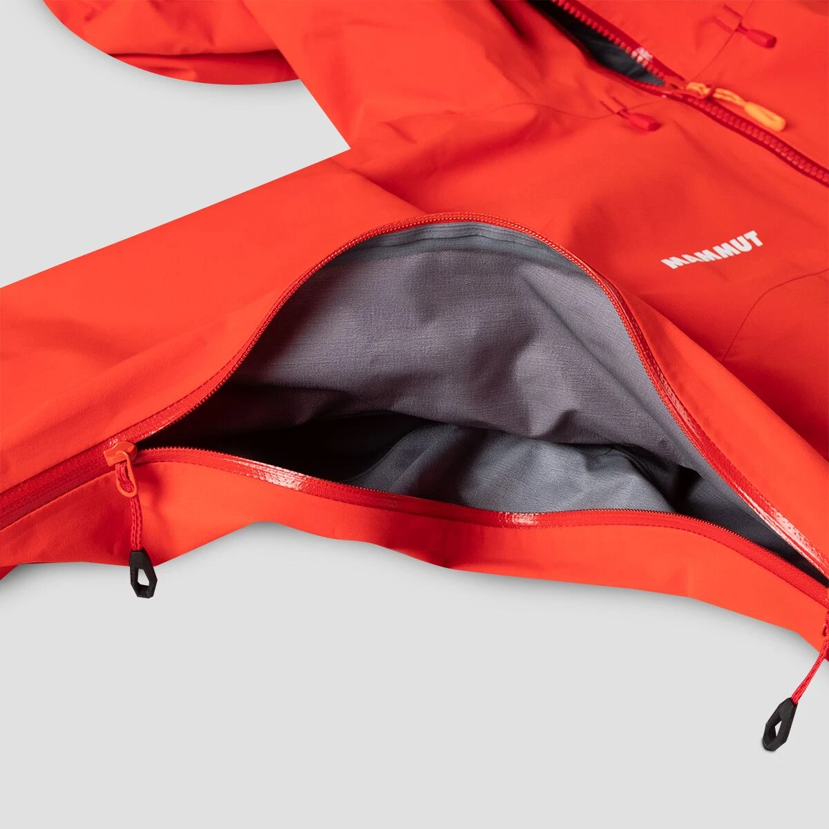 Mammut Meron HS Hooded Jacket - Men's 4 Mammut Meron HS Hooded Jacket - Men's - Image 2