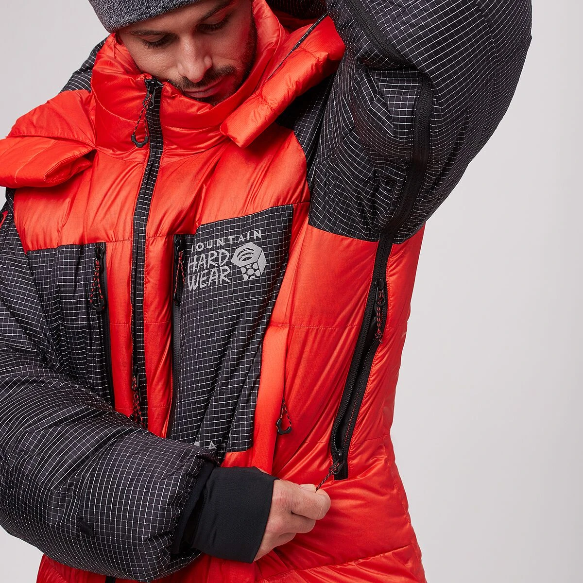 Mountain Hardwear Absolute Zero Down Suit - Men's 6 Mountain Hardwear Absolute Zero Down Suit - Men's - Image 4