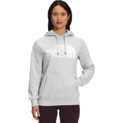 The North Face Half Dome Pullover Hoodie - Women's 15 The North Face Half Dome Pullover Hoodie - Women's -Chic Clothing Store TNLIGRHETNWH