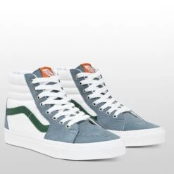 Vans Varsity Canvas Sk8-Hi Shoe