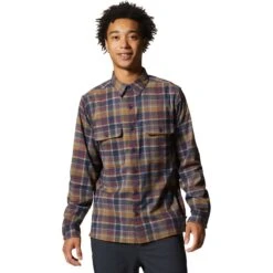 Mountain Hardwear Voyager One Shirt - Men's 13 Mountain Hardwear Voyager One Shirt - Men's -Chic Clothing Store WARAANVOPL